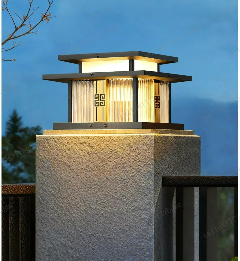 Солнечный фонарь для столбов,  – обзор и цена Post Cap Light